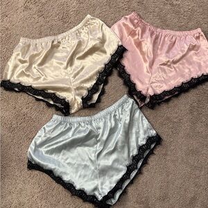 Satin Lace Shorts Women size Large Blue Pink Ivory Pajama Sleep Shorts Set
